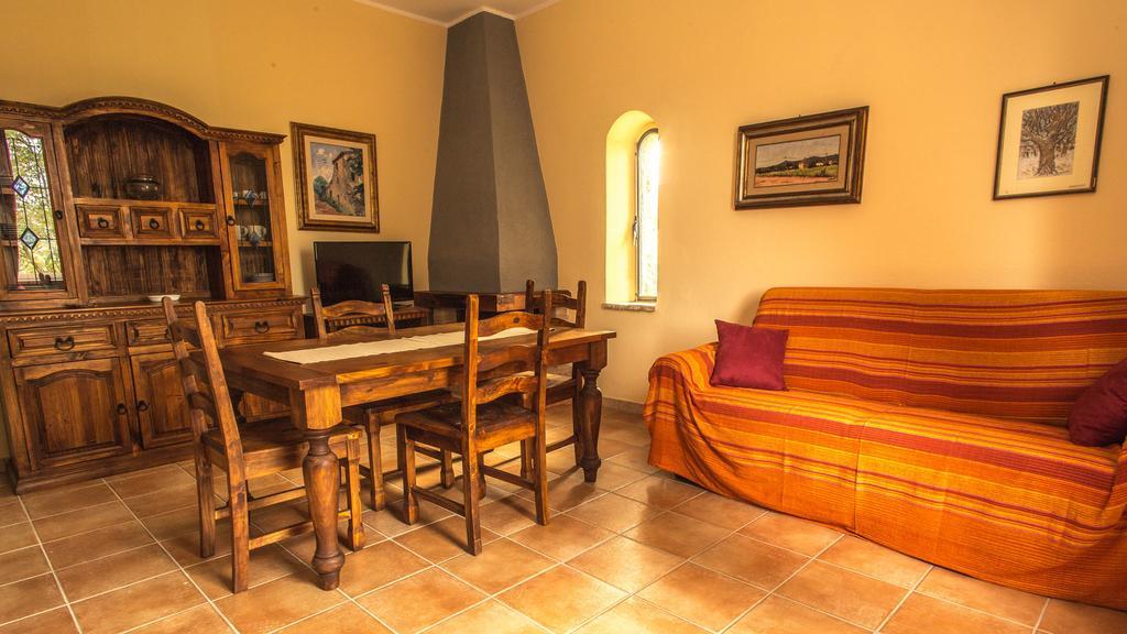 גאבוראנו Agriturismo Podere Valdo חדר תמונה