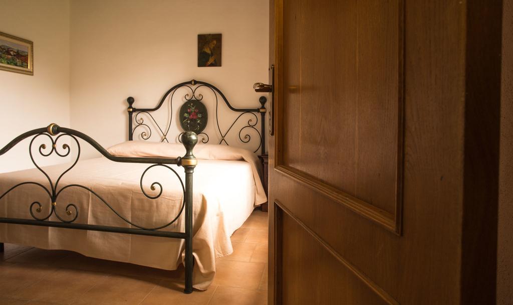 גאבוראנו Agriturismo Podere Valdo מראה חיצוני תמונה